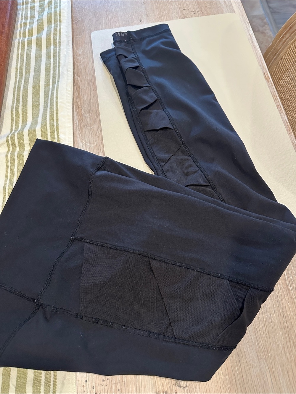 lululemon athletica Black Men's Joggers with Side Mesh Panels